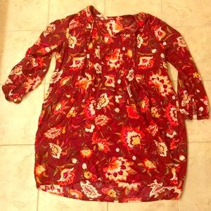 Beautiful and stylish pintucked Old Navy dress